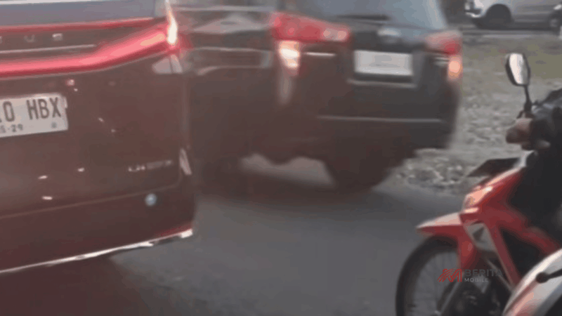 Viral Mobil Sultan HB X Tanpa Pengawalan