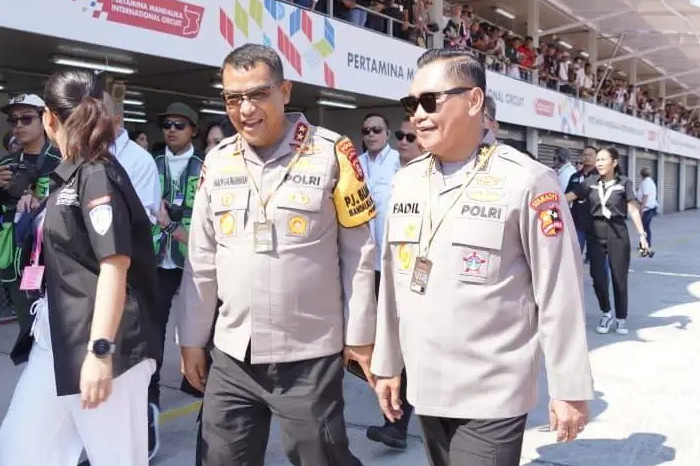 Keamanan MotoGP Mandalika 2025 Tertib Berkat Sinergi TNI-Polri (Humas Polri)