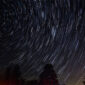 Puncak Hujan Meteor Orionid 2025 dan Peluang Lihat Puluhan Bintang Jatuh