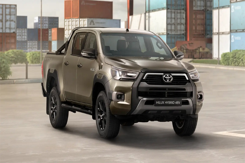 Toyota Hilux Terbaru Meluncur 10 November 2025, Siap Varian Listrik BEV