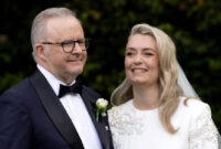 Albanese dan istrinya Jodie Haydon menghadiri upacara pernikahan di Canberra pada 29 November. Foto: AFP