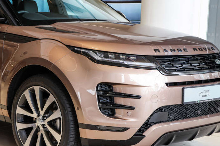 Transisi EV JLR Dimulai, Range Rover Evoque dan Velar Penuh Listrik