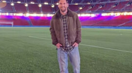 Sinyal Nostalgia, Messi Unggah Foto Kembali Berjalan di Camp Nou