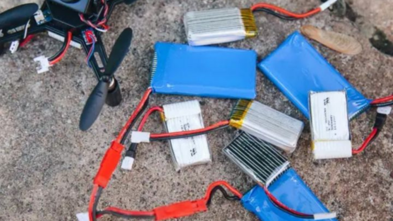 Baterai Drone Lebih Rentan Terbakar Dibanding Kendaraan Listrik?