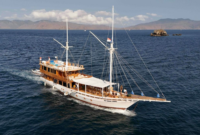 Kapal Tenggelam di Labuan Bajo