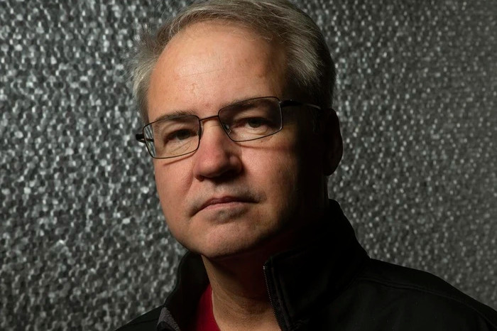Desainer game Vince Zampella 