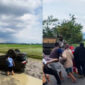 Diduga Sopir Mengantuk, Toyota Rush Terbalik di Sawah Ciparay Bandung
