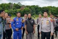 Kapolres Pangandaran, AKBP Andri Kurniawan bersama tim SAR gabungan di TKP
