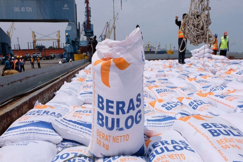 Bulog Targetkan Serap 4 Juta Ton Beras untuk Stabilisasi Harga Nasional