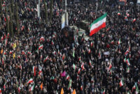 Gelombang Protes Iran Meluas Namun Analis Prediksi Rezim Masih Tetap Kuat