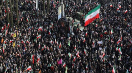 Gelombang Protes Iran Meluas Namun Analis Prediksi Rezim Masih Tetap Kuat