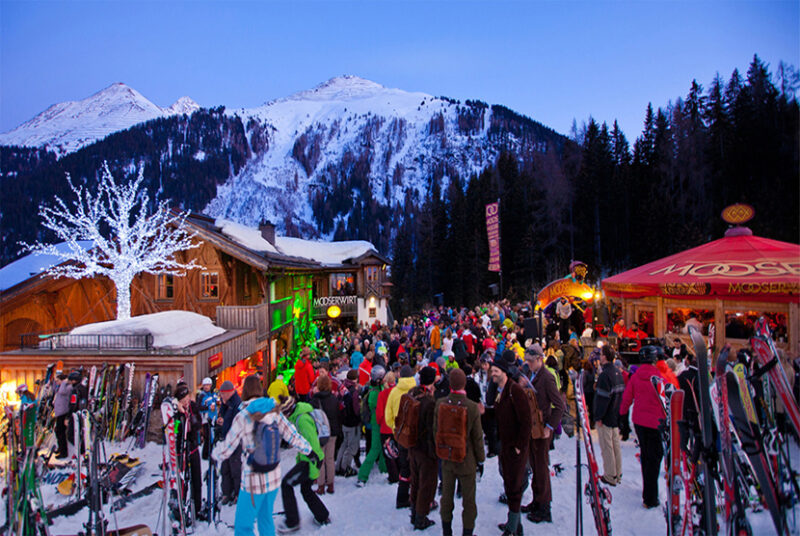 Tragedi Kebakaran Bar Ski di Swiss Tewaskan Puluhan Orang Saat Tahun Baru