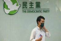 Hong Kong Bubarkan Partai Pro-Demokrasi dan Perkembangan Pembebasan Tahanan Politik Belarus