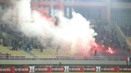 Ricuh Pertandingan di Solo Puluhan Suporter Ditangkap Akibat Bawa Flare ke Stadion