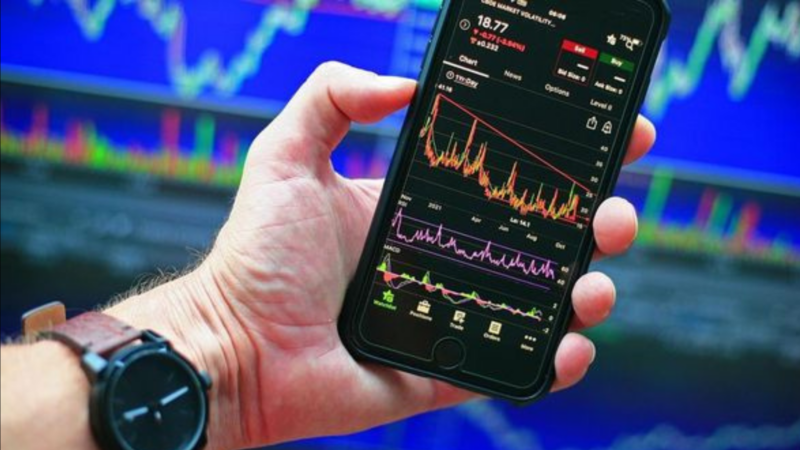 Saham Akhir Tahun 2025 yang Boncos