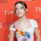 Cedera Bahu Millie Bobby Brown