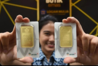 Harga Emas Cetak Rekor
