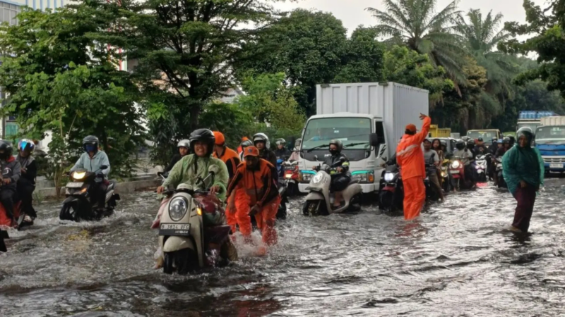 Banjir Jakarta Meluas