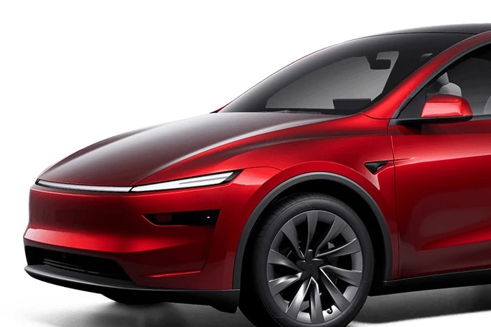 Tesla Model Y 7