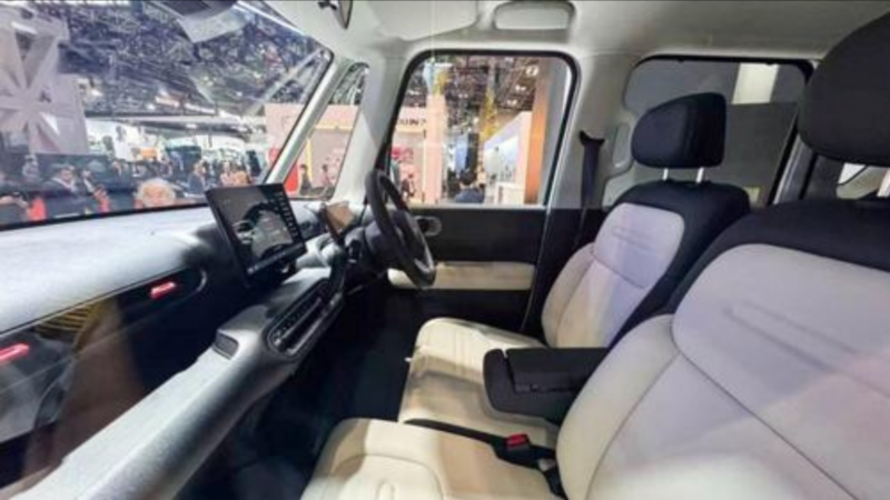 Interior BYD Racco EV