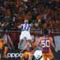 VAR Bikin Persib Gagal Menang di Samarinda, Penalti Peralta Samakan Skor jadi 1-1