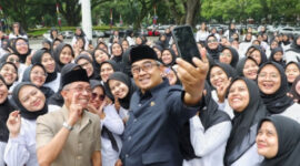 Wali Kota Bandung Muhammad Farhan pastikan ASN dan PPPK paruh waktu akan dapat gaji ke-13
